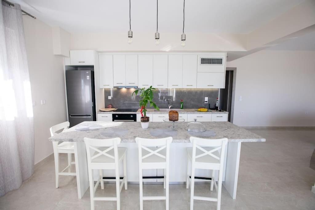 Over The Horizon 3 Bedroom Apartment Nafplio Exterior photo