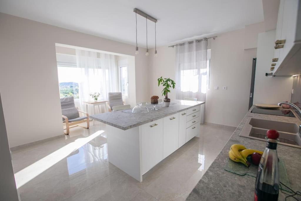 Over The Horizon 3 Bedroom Apartment Nafplio Exterior photo